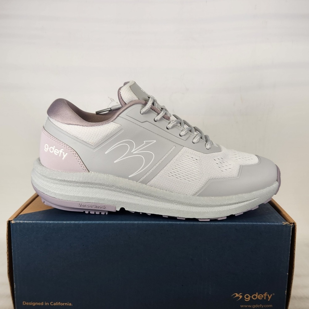 G-Defy Mighty Walk Women Size 7.5 Light Purple Gray VersoShock Walking Shoes
